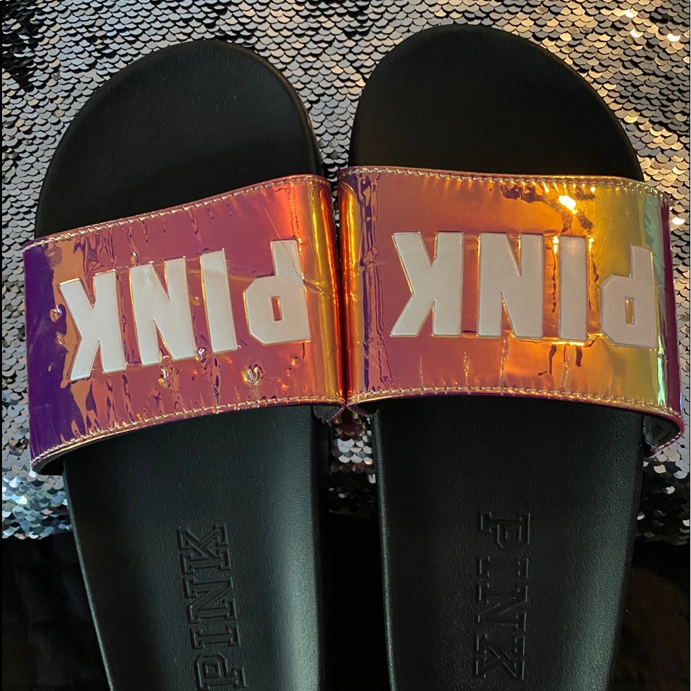 Women’s Pink Slides size 8/9